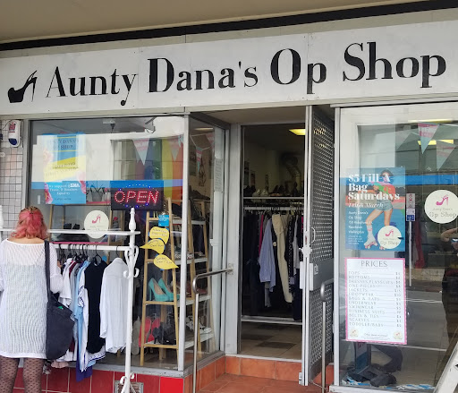 Aunty Dana's Op Shop