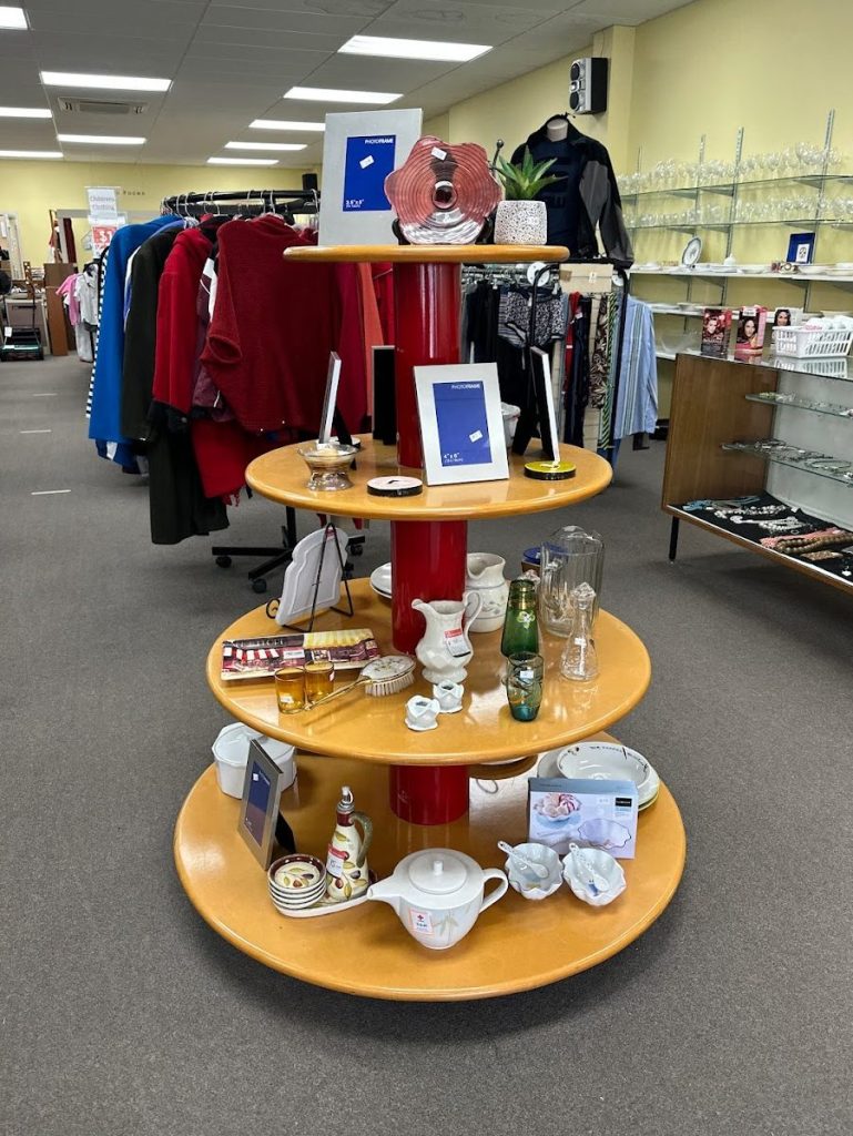 red cross shop taupo